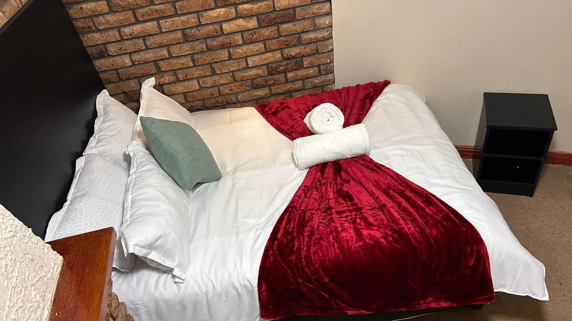 M&D Guest House Bellville