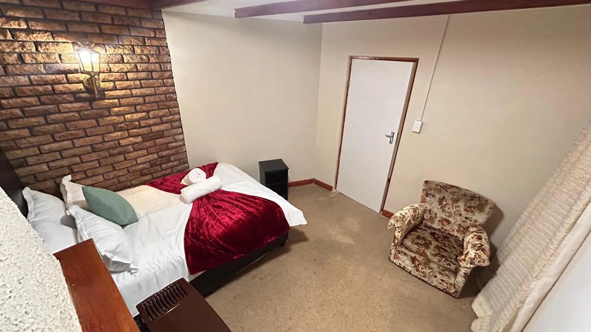 M&D Guest House Bellville