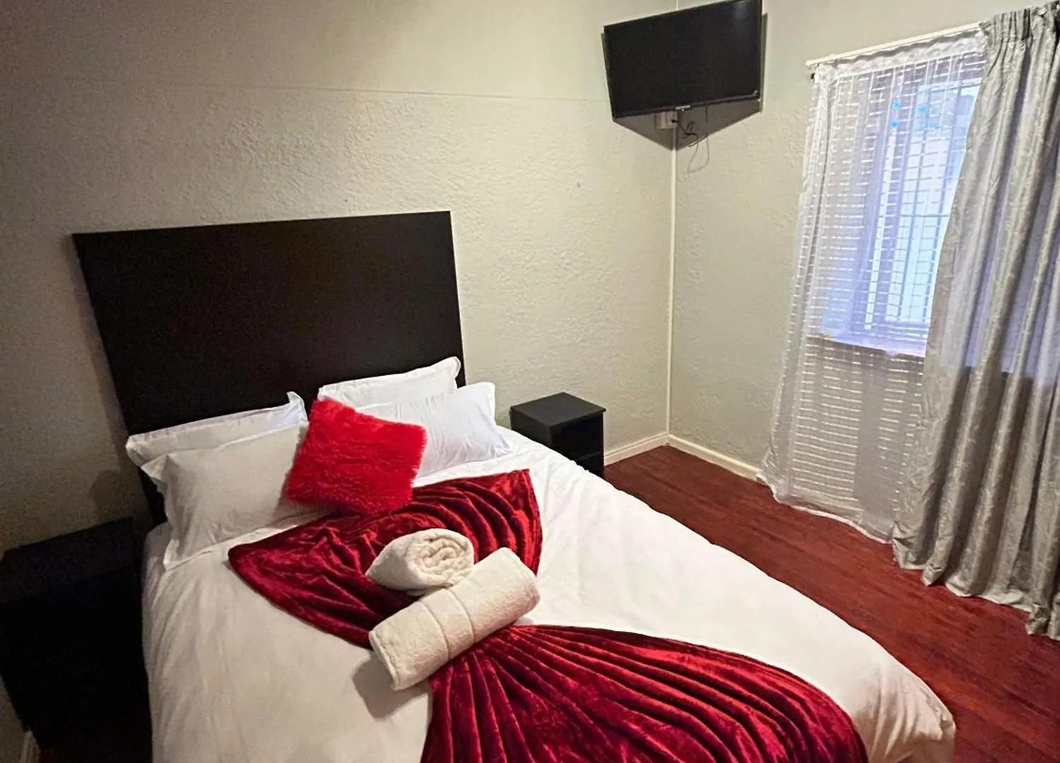 M&D Guest House Bellville
