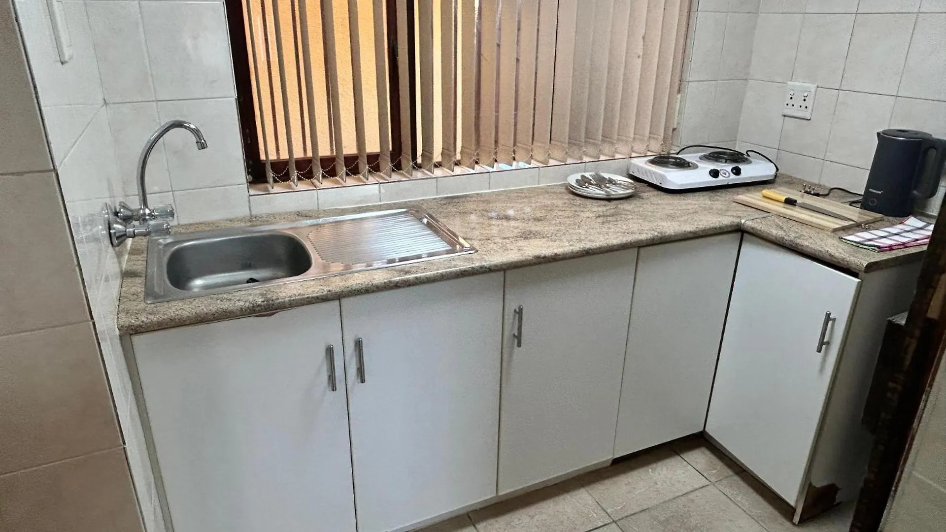 M&D Guest House Bellville