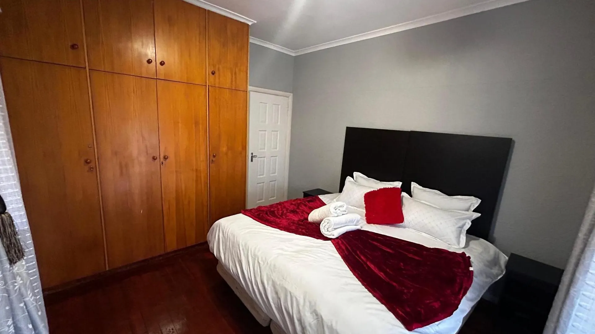 M&D Guest House Bellville