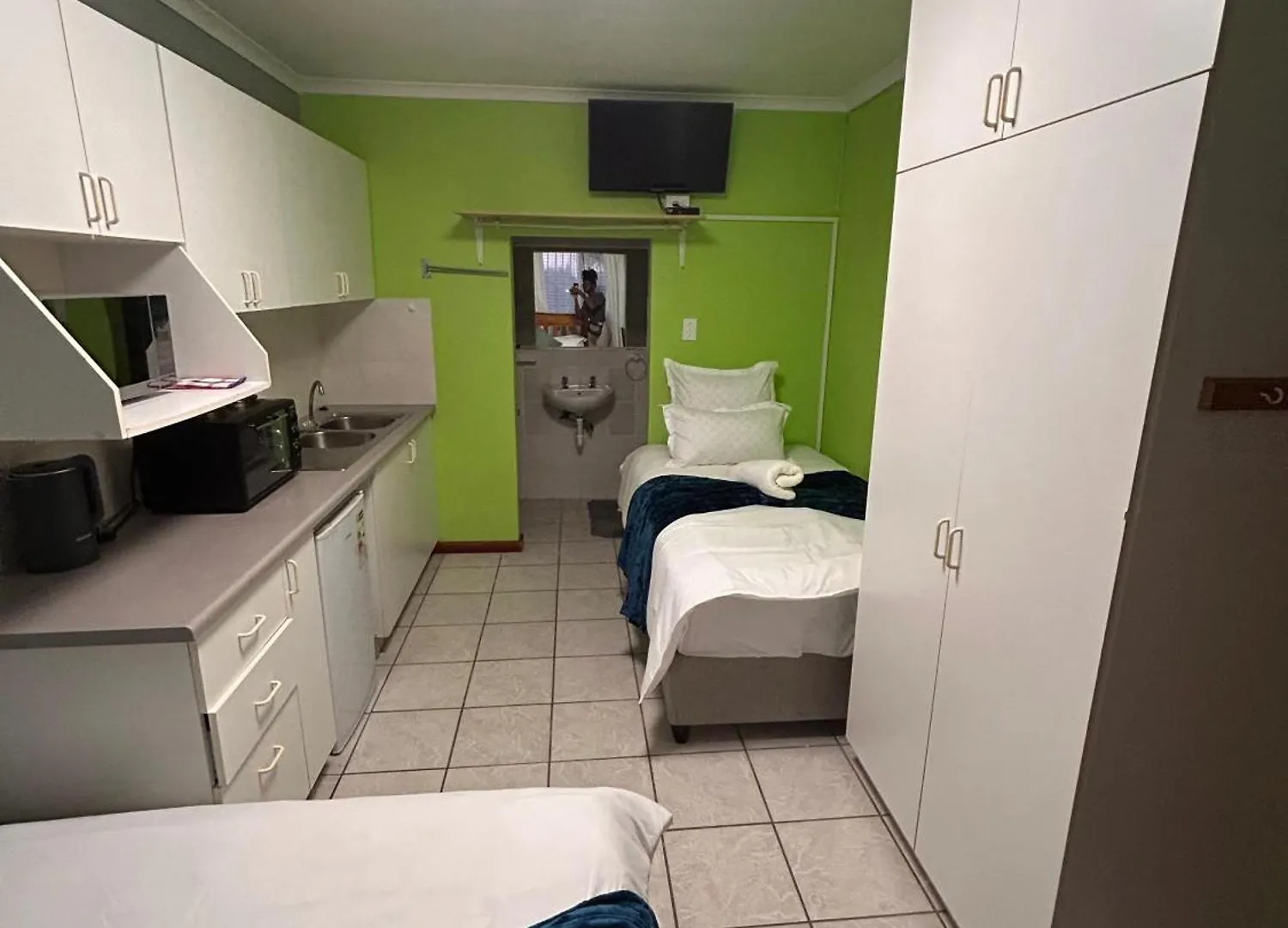M&D Guest House Bellville