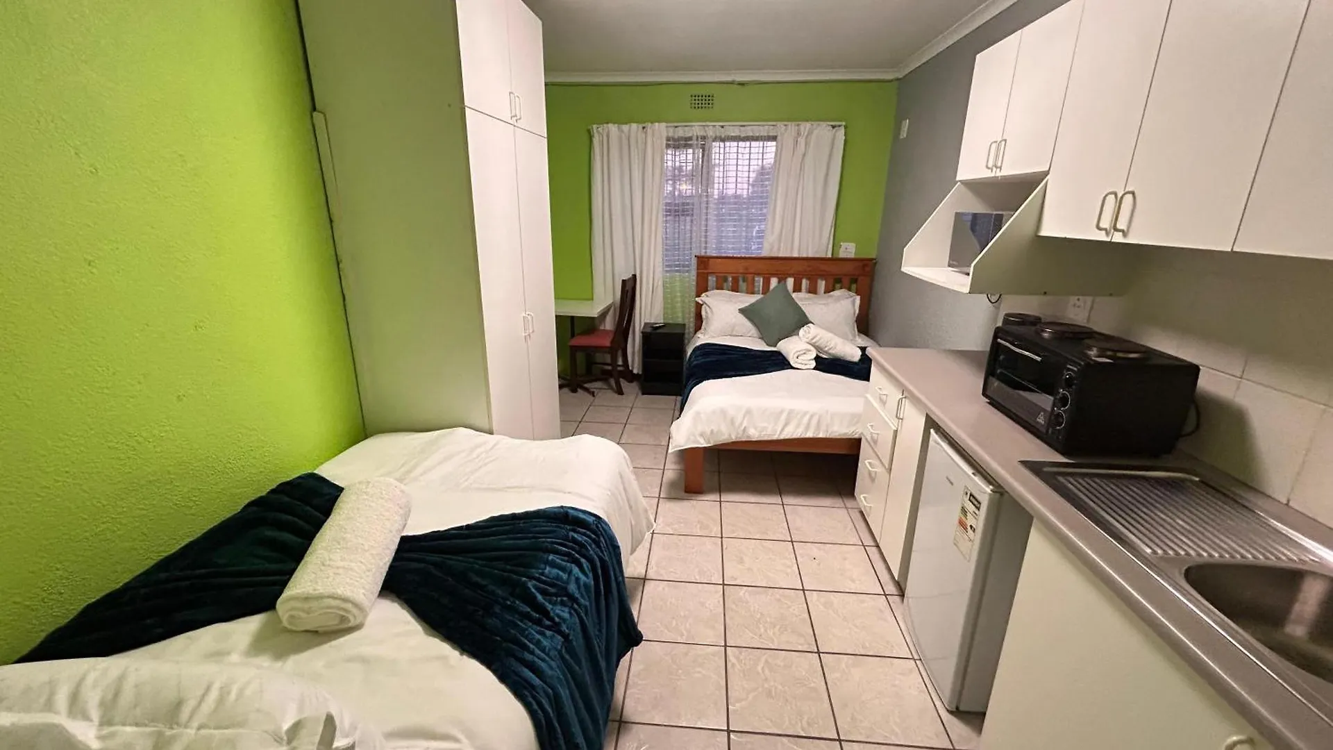 M&D Guest House Bellville